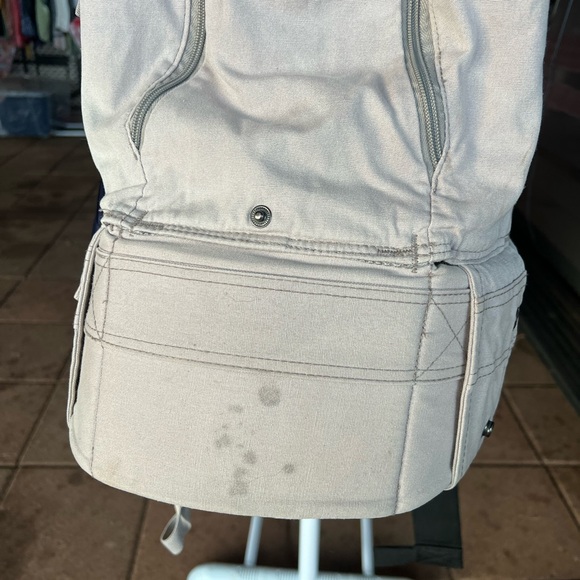 Lille carrier - Picture 2 of 3